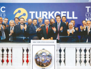 New York’ta gong Turkcell için çaldı