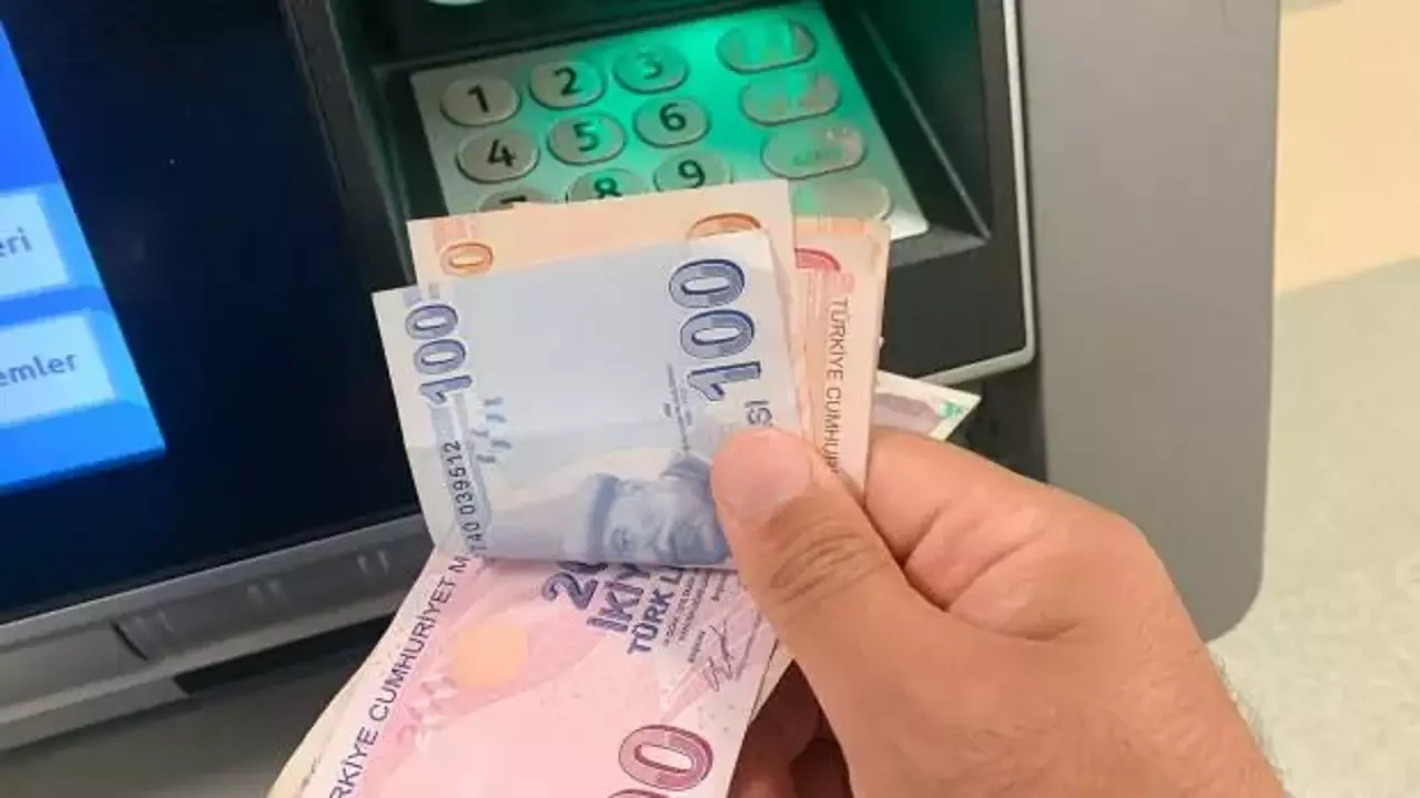 Açıklama geldi! Bankamatikler artık o paraları almayacak